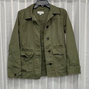 Free Assembly Army Green Jacket Size XS‎